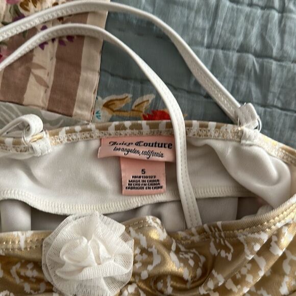 Juicy brand girls two-piece swimsuit. - Picture 4 of 5